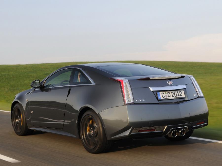  Cadillac CTS-V Coupe Black Diamond 2011 года  (EU) (фото 6 из 14)